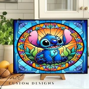 Stitch 11x7.86" Glass Cutting Board